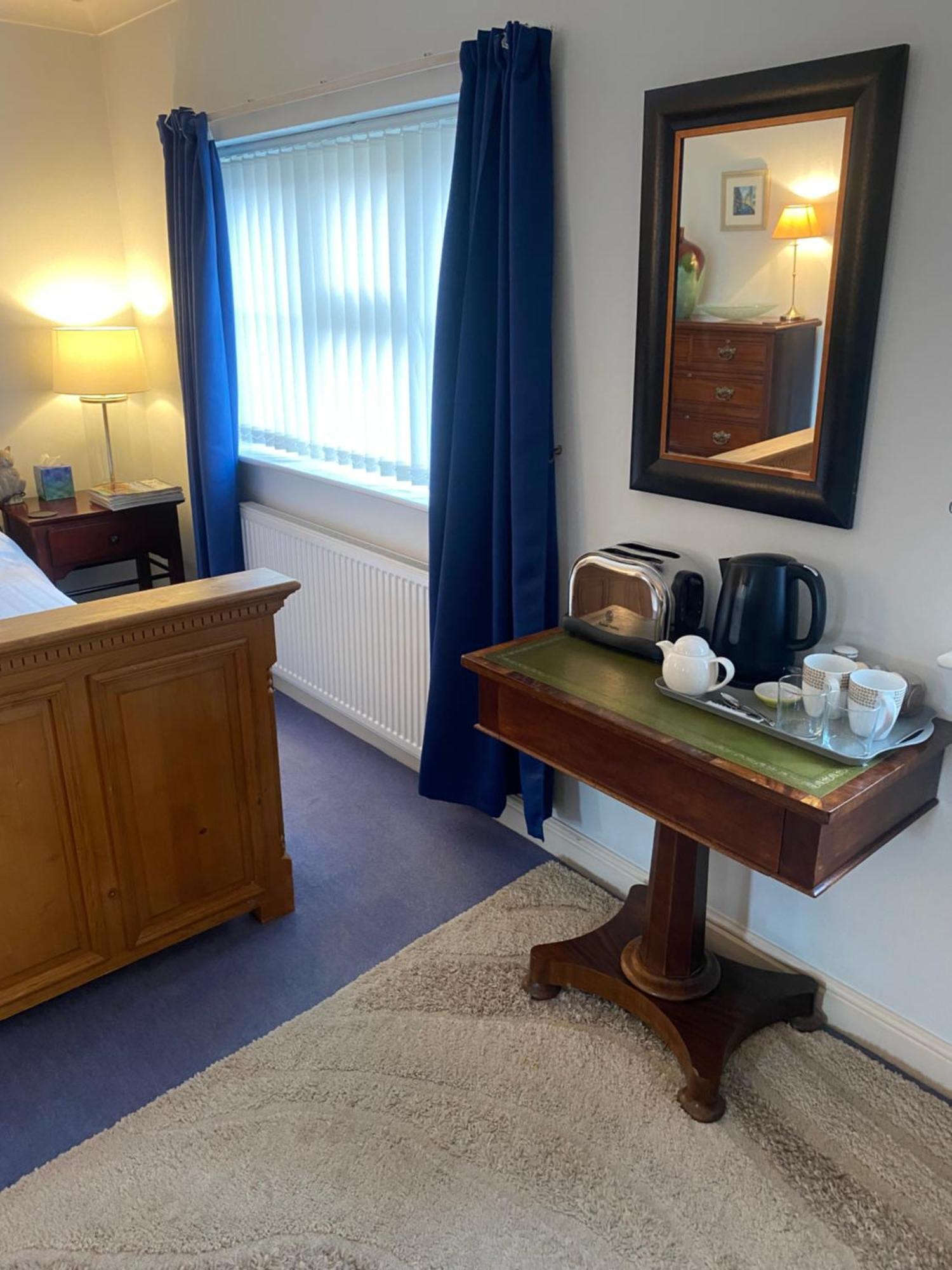 פטרבורו Beautiful Private Room With Kingsize Bed And Large Private En-Suite מראה חיצוני תמונה