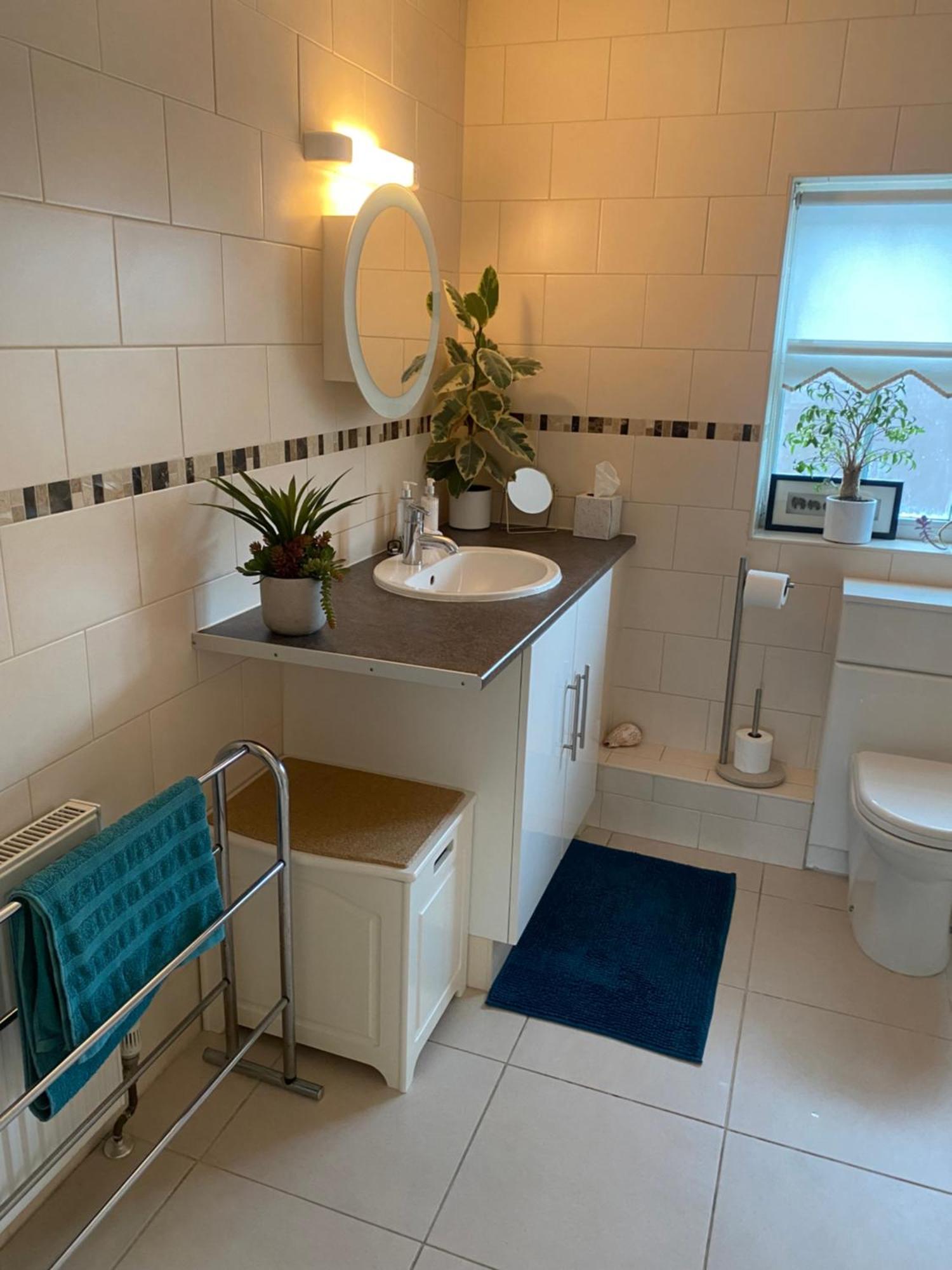 פטרבורו Beautiful Private Room With Kingsize Bed And Large Private En-Suite מראה חיצוני תמונה